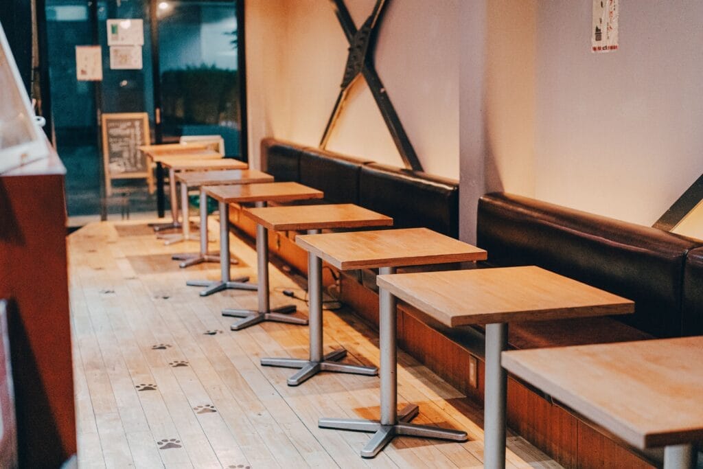 10°CAFE 高田馬場店1階
