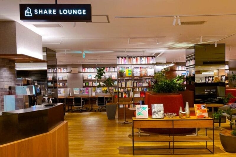 TSUTAYA BOOKSTORE 名鉄名古屋