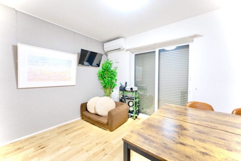 rental lounge 浦和