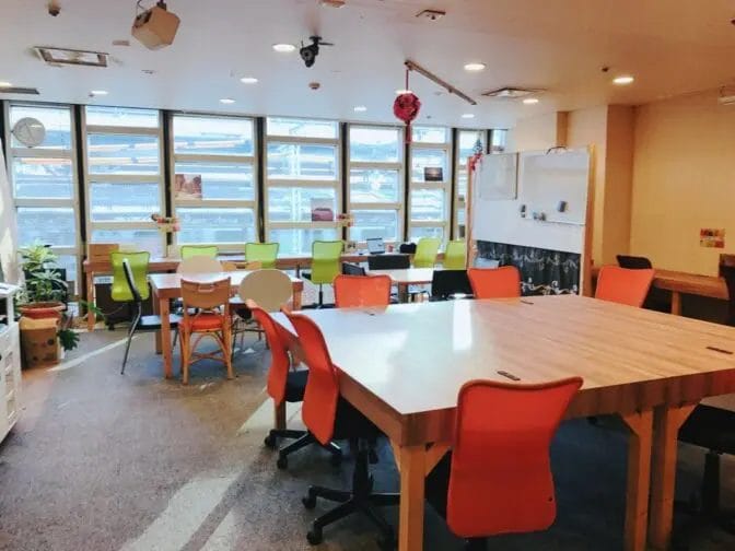 シェアショールーム ニュー新橋コワーキング