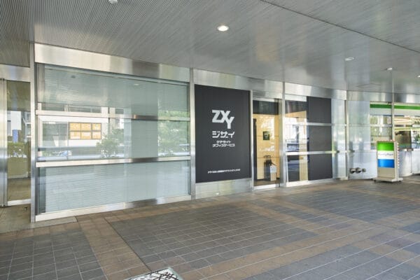 ZXY（ジザイ）錦糸町
