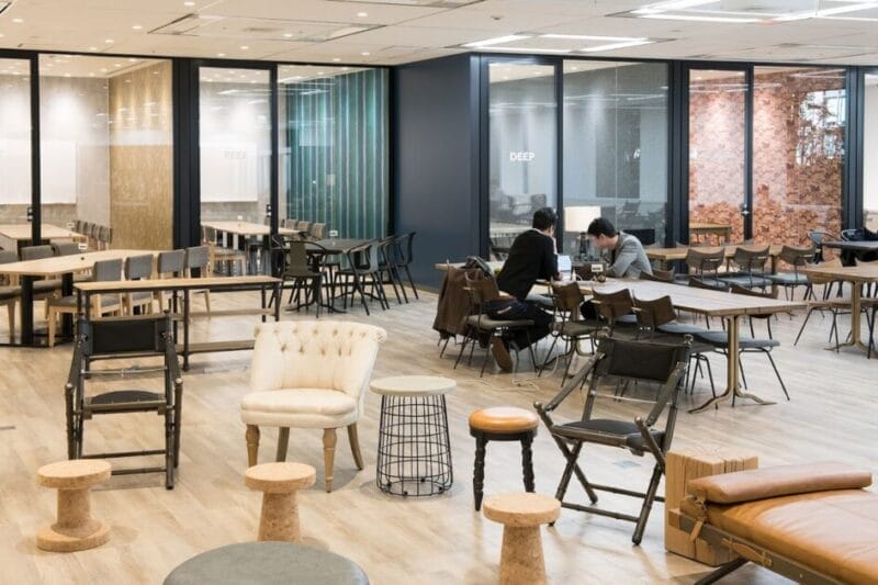 Cozy Works 虎ノ門・神谷町オフィス