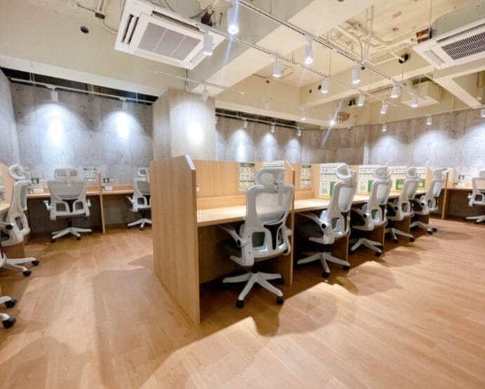 いいオフィス高田馬場 by StudyWork Cafe24