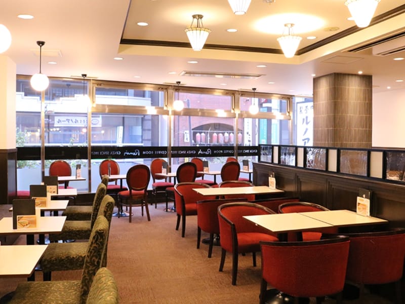 ルノアール飯田橋西口店