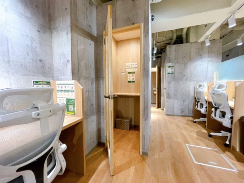 StudyWork Cafe24_電話ルーム