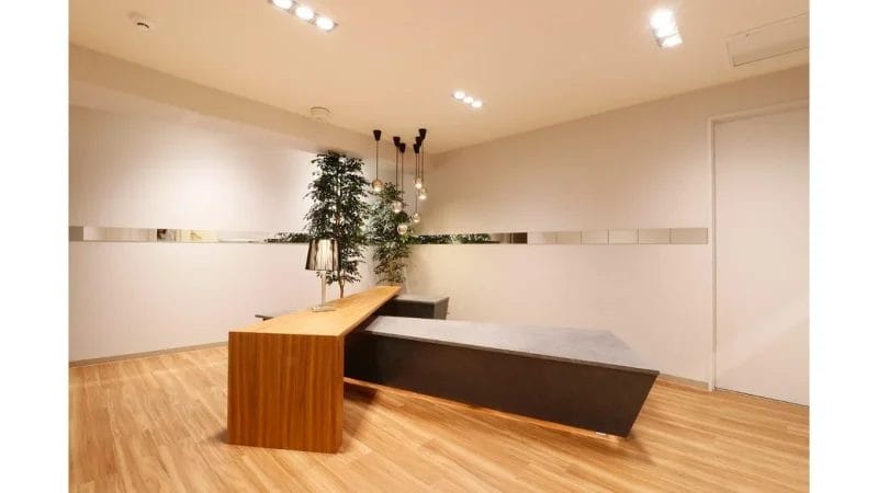 THE HUB麹町