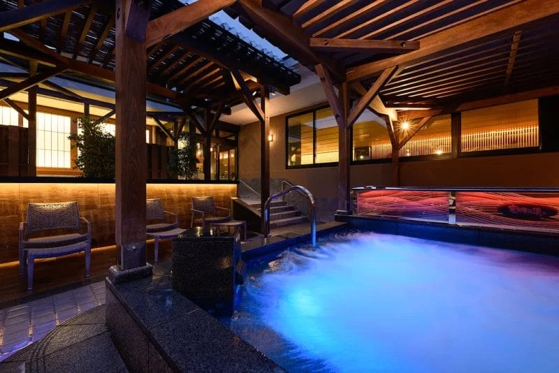 横濱スパヒルズ 竜泉寺の湯