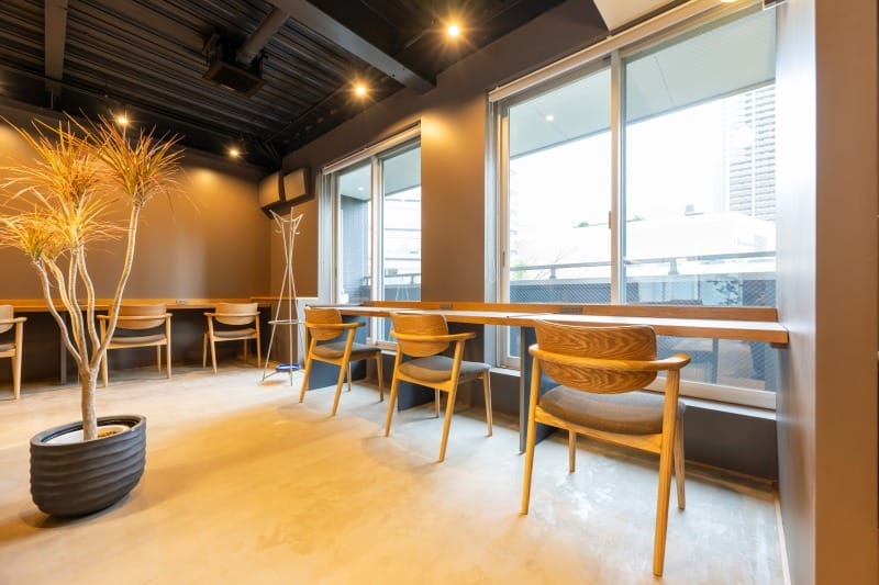 武蔵小杉駅前コワークカフェ