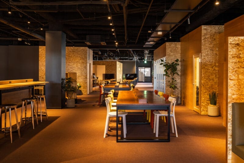 LifeWork Cafe 西荻窪店